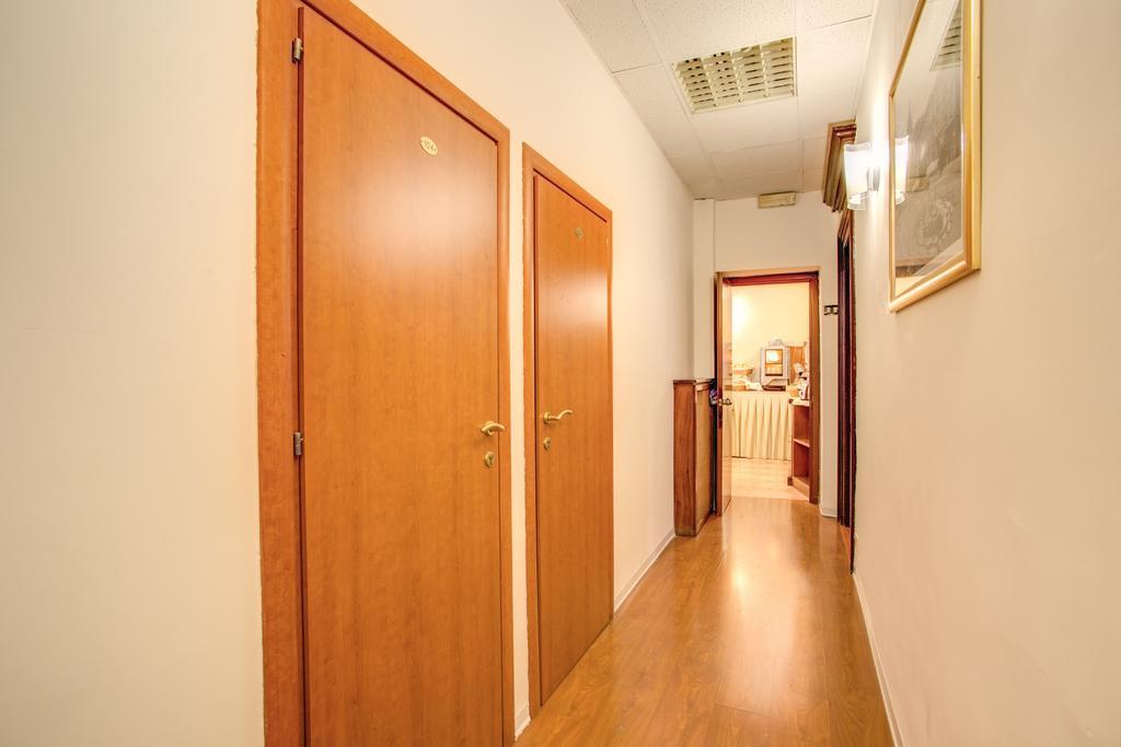 Hotel Aquarium Rzym Zewnętrze zdjęcie